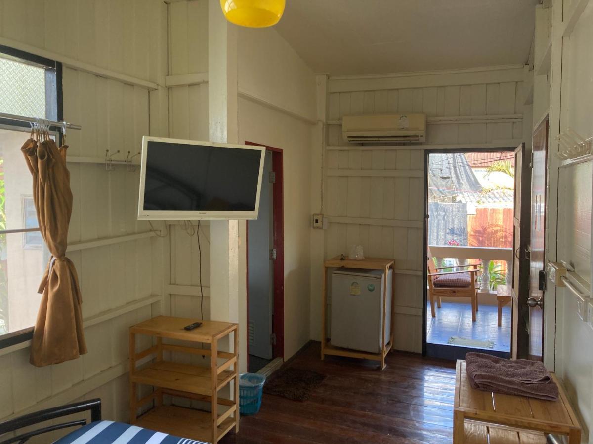 Orchid Guest House Трат Екстер'єр фото