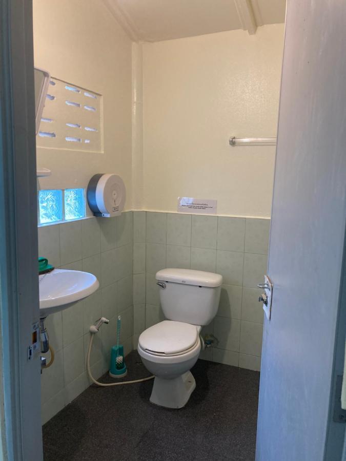 Orchid Guest House Трат Екстер'єр фото
