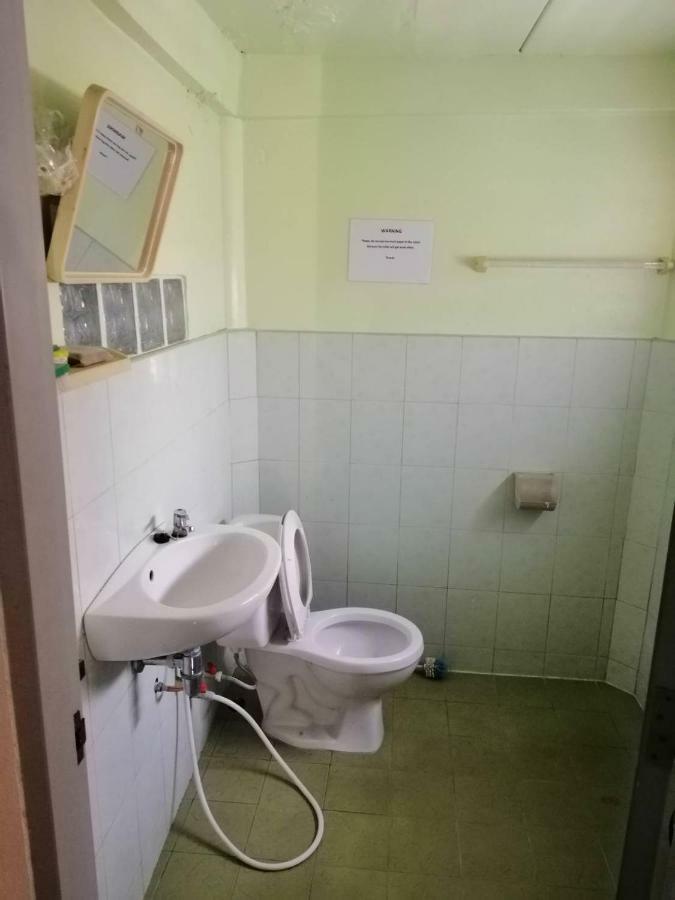 Orchid Guest House Трат Екстер'єр фото