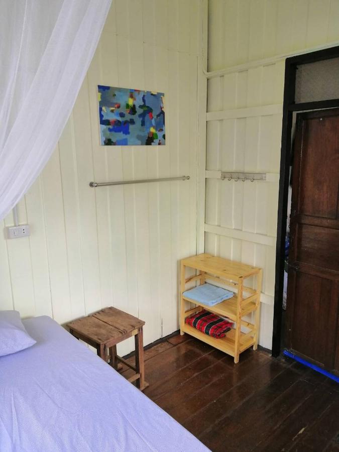 Orchid Guest House Трат Екстер'єр фото