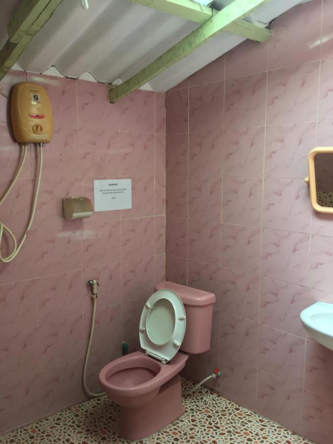 Orchid Guest House Трат Екстер'єр фото